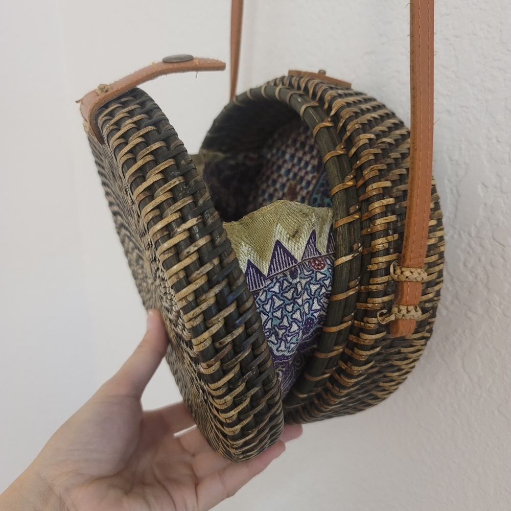 Round Rattan Bag - Picture 3 of 4